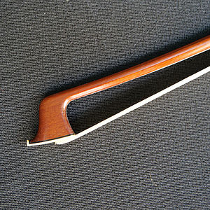 Bratschenbogen Knopf-Schule 2