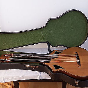 Weißgerber Gitarre 1