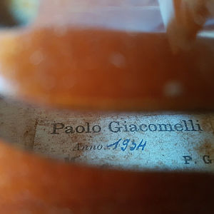 Violine mit Zettel Paolo Giacomelli 1