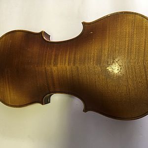 Violine mit Zettel 2