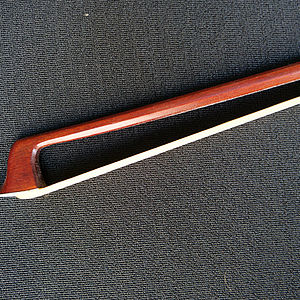französischer Violinenbogen 2